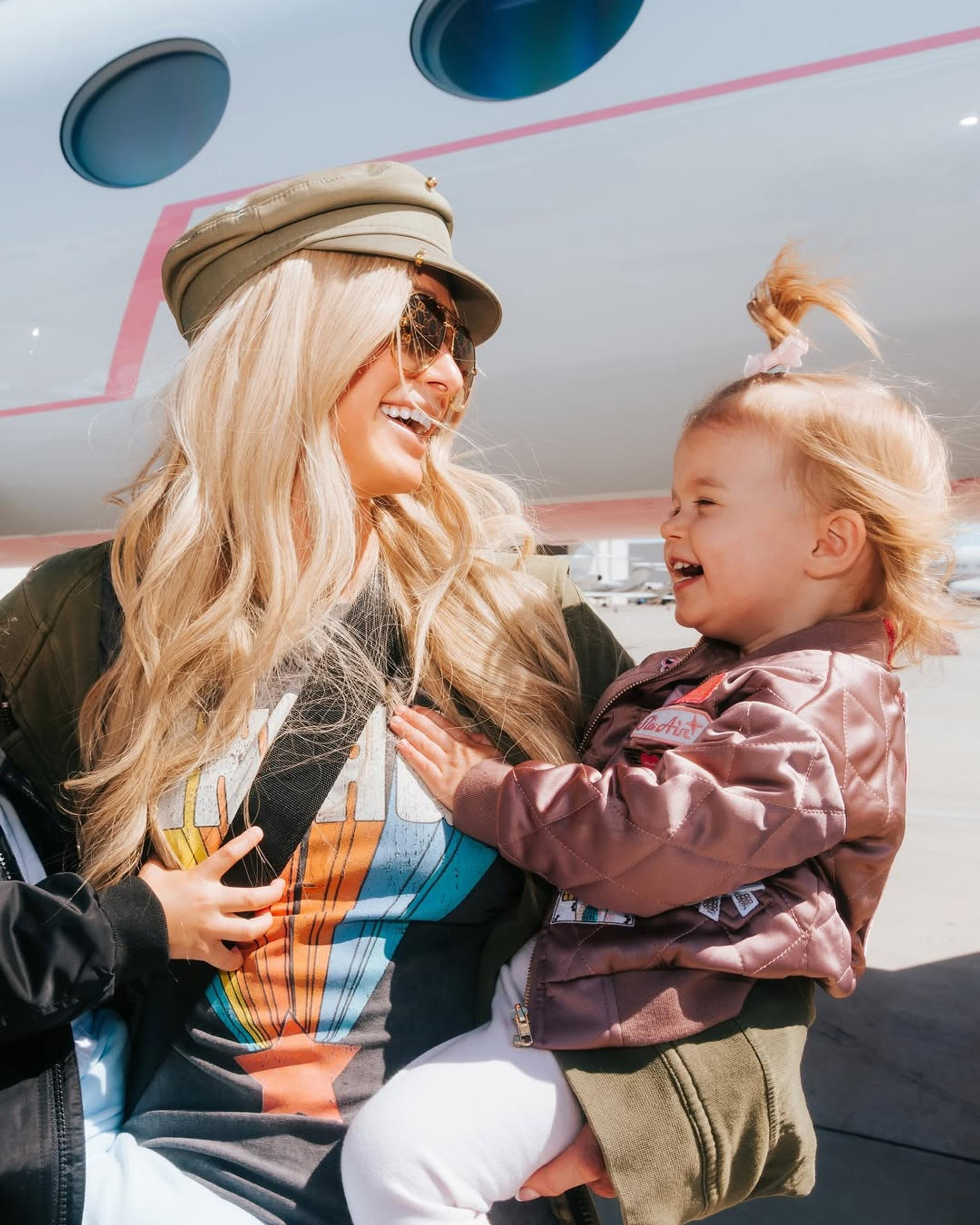 Фото: Инстаграм (запрещён в РФ) @parishilton